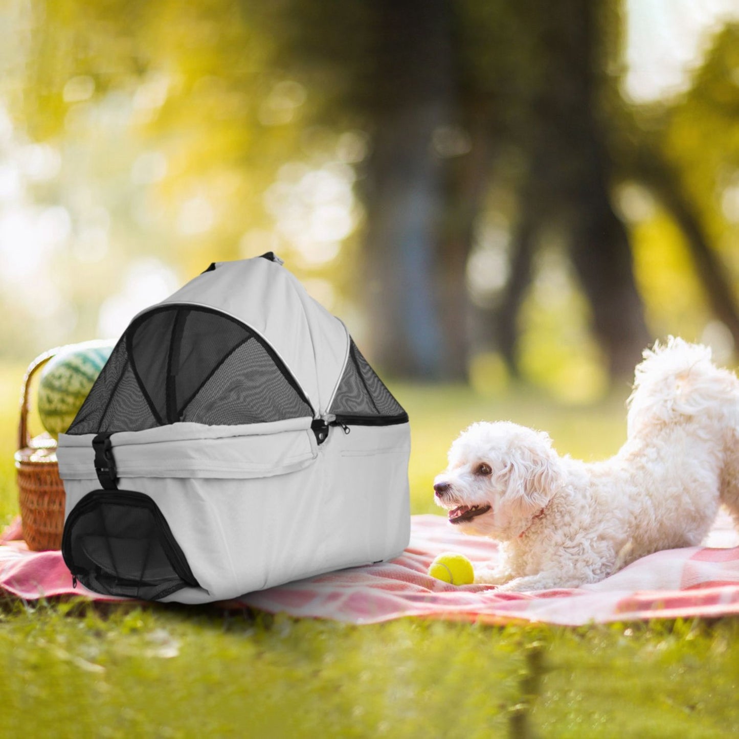 Stroller and carrier dimensions diagram with unfolded and folded measurements and 44 lb capacity