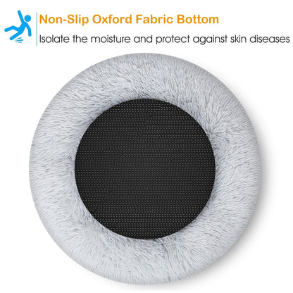 Round non-slip Oxford fabric bottom of pet bed with textured black center
